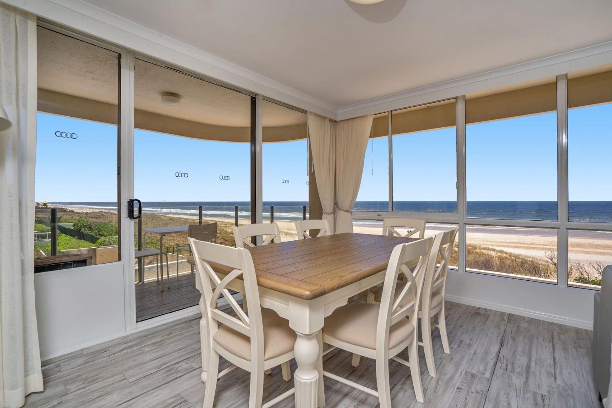 Dorchester On The Beach Gold Coast Eksteriør bilde
